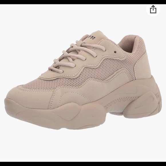 SOLD 🌟STEVE MADDEN SMACK SNEAKERS Nude natural sneakers 8.5 lace up sporty - Picture 5 of 15